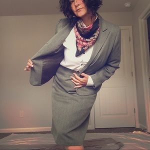 Giorgio Sant’Angelo petit tweed skirt suit